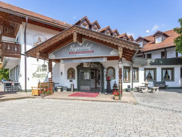 Urlaub im Berchtesgadener Land Hotel Rupertihof