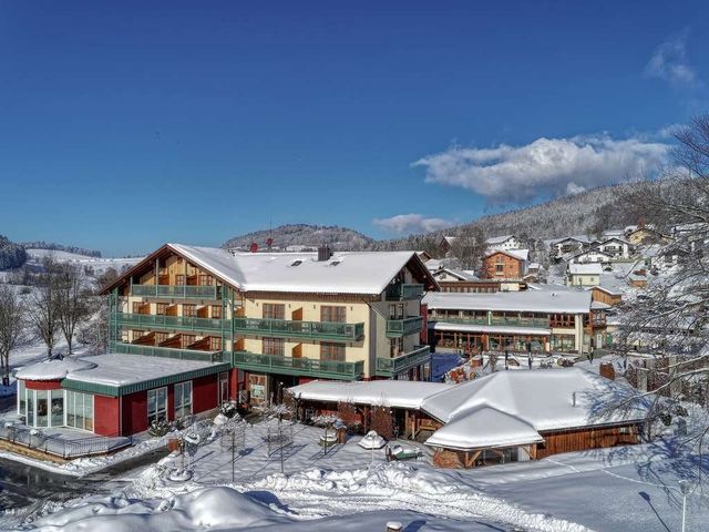 Hotel "zum Kramerwirt" im Bayerischen Wald in Geiersthal im Winter